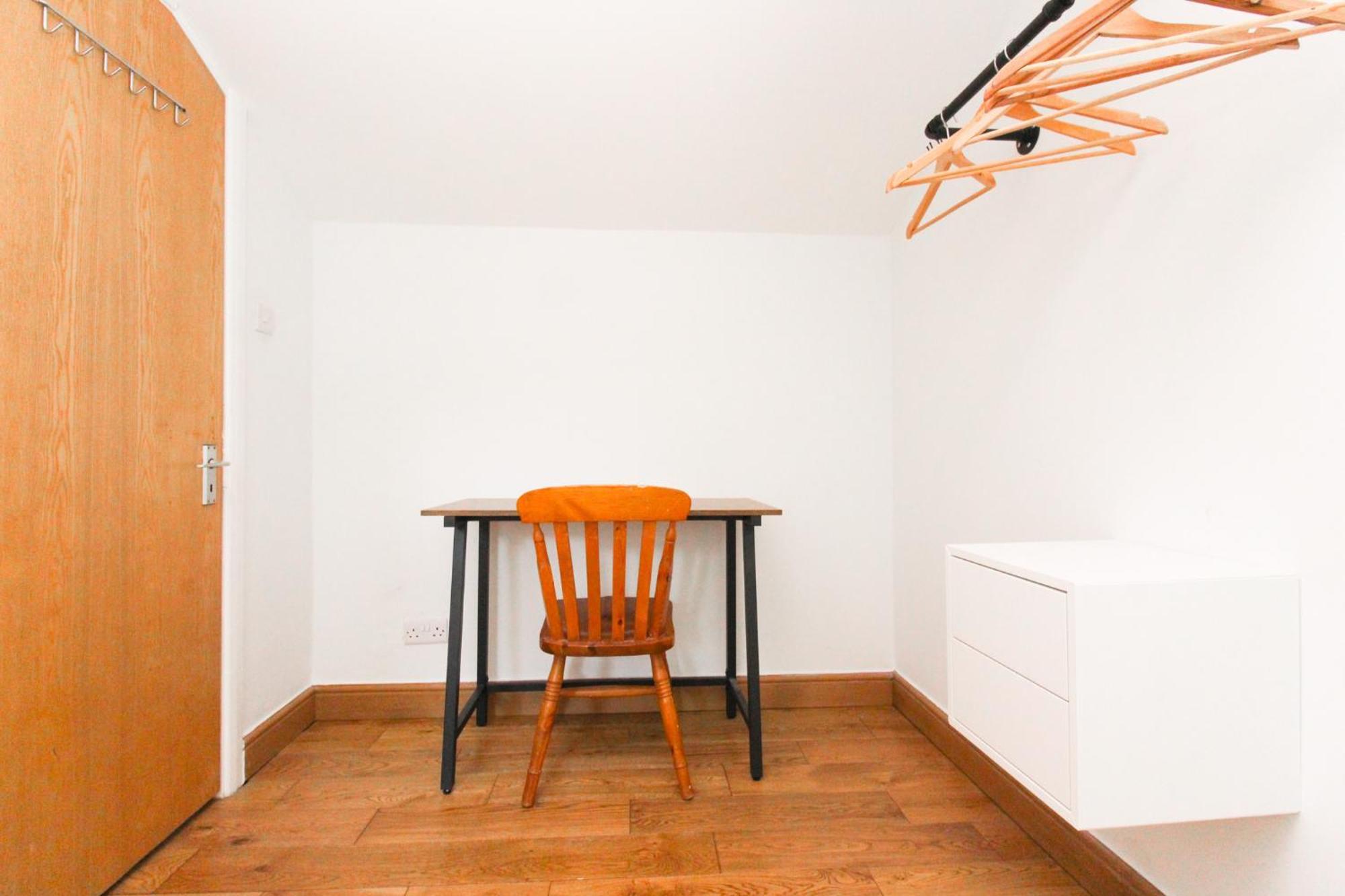 Two Bedroom In Islington Лондон Экстерьер фото
